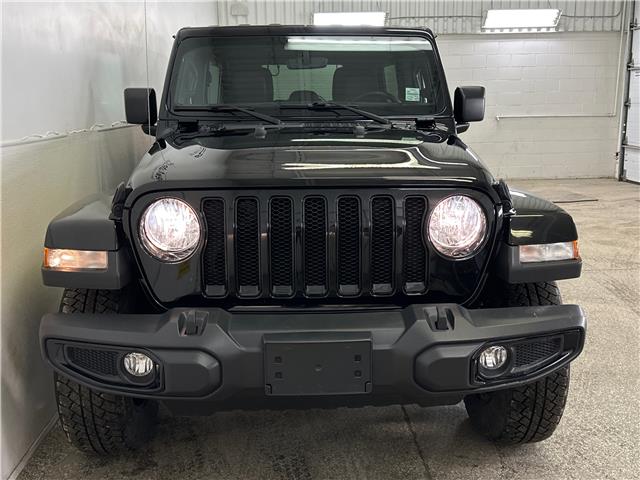 2023 Jeep Wrangler Sahara (Stk: 43557J) in Belleville - Image 2 of 26