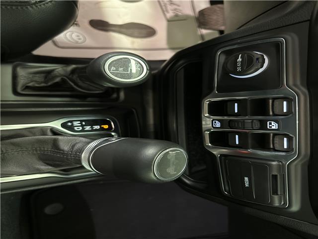 2023 Jeep Wrangler Sahara (Stk: 43557J) in Belleville - Image 17 of 26