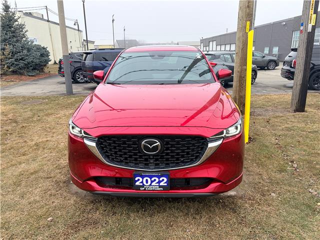 2022 Mazda CX-5 Signature (Stk: T093A) in Chatham - Image 2 of 24