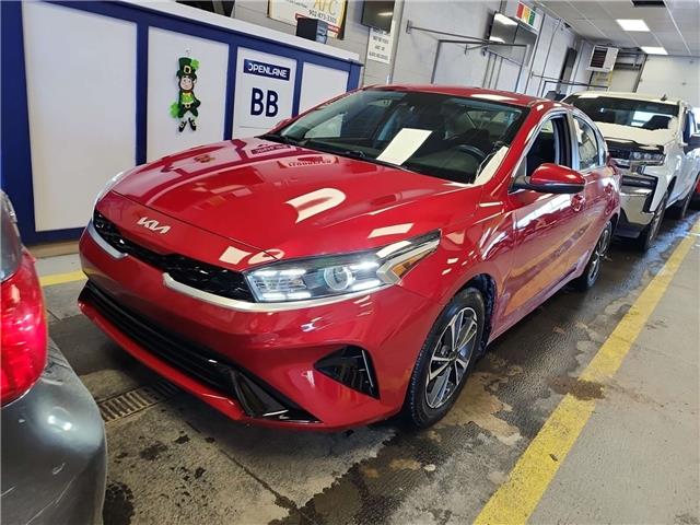 2023 Kia Forte EX (Stk: 43683J) in Belleville - Image 1 of 8
