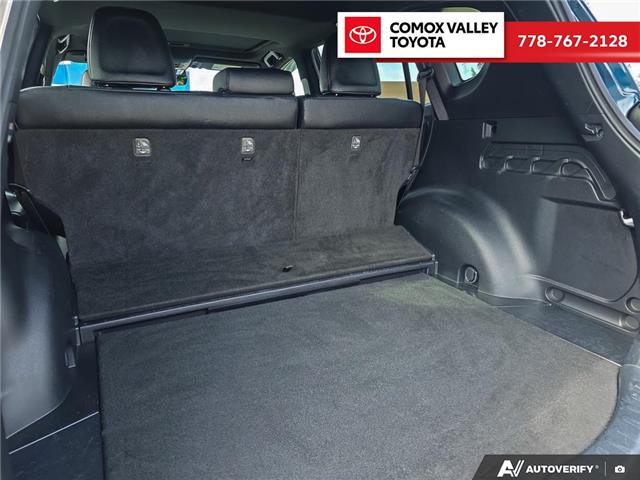 2018 Toyota RAV4 Hybrid SE (Stk: T4031547A) in Courtenay - Image 12 of 25