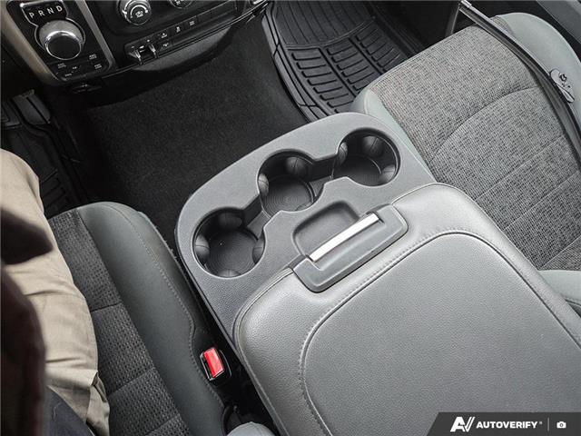 2017 RAM 1500 SLT (Stk: 979) in Kitchener - Image 18 of 24 2017 RAM 1500 SLT (Stk: 979) in Kitchener - Image 18 of 24