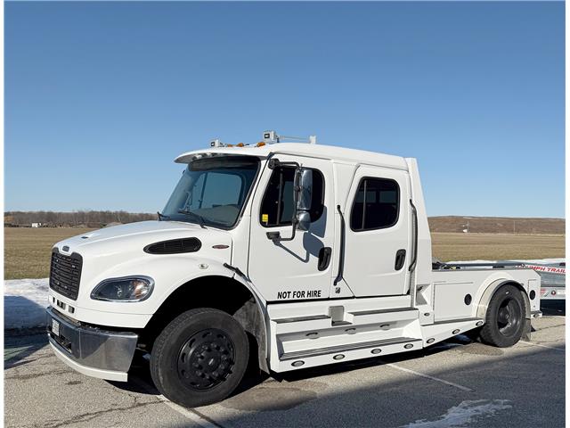 2014 Freightliner Sport Chassis RHA350  (Stk: FT9005) in Watford - Image 2 of 9