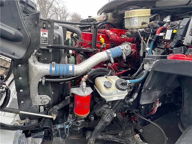 2014 Freightliner Sport Chassis RHA350  (Stk: FT9005) in Watford - Image 9 of 9