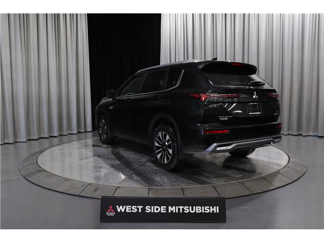 2026 Mitsubishi Outlander Plug-In Hybrid LE (Stk: P26340) in Edmonton - Image 4 of 33