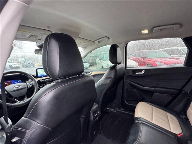 2022 Ford Escape Titanium Hybrid (Stk: TR74391) in Windsor - Image 12 of 27