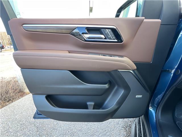 2026 Chevrolet Suburban High Country (Stk: TR267921) in Calgary - Image 21 of 25 2026 Chevrolet Suburban High Country (Stk: TR267921) in Calgary - Image 21 of 25