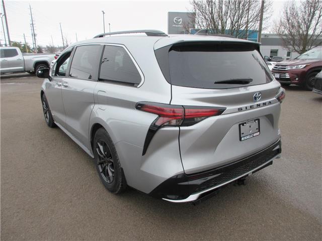 2021 Toyota Sienna XSE 7-Passenger (Stk: D6002A) in Peterborough - Image 3 of 30