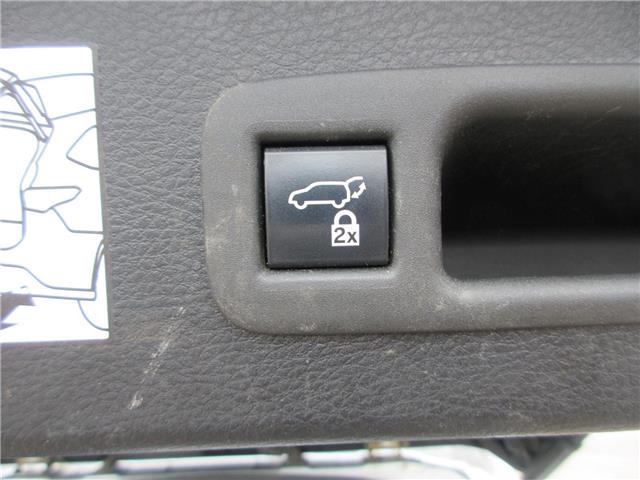 2021 Toyota Sienna XSE 7-Passenger (Stk: D6002A) in Peterborough - Image 5 of 30