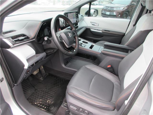2021 Toyota Sienna XSE 7-Passenger (Stk: D6002A) in Peterborough - Image 10 of 30