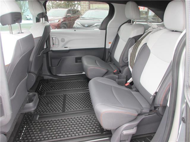 2021 Toyota Sienna XSE 7-Passenger (Stk: D6002A) in Peterborough - Image 26 of 30