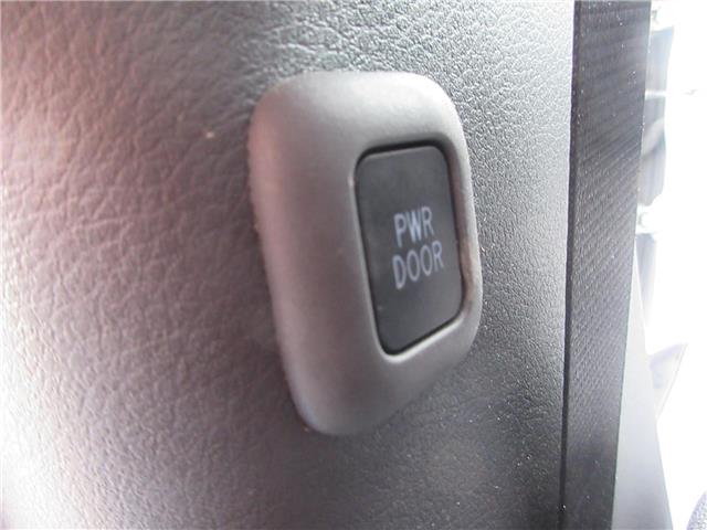 2021 Toyota Sienna XSE 7-Passenger (Stk: D6002A) in Peterborough - Image 28 of 30