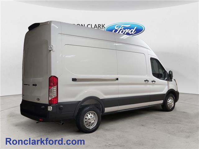 2026 Ford Transit-250 Cargo Base (Stk: 17049) in Wyoming - Image 7 of 15