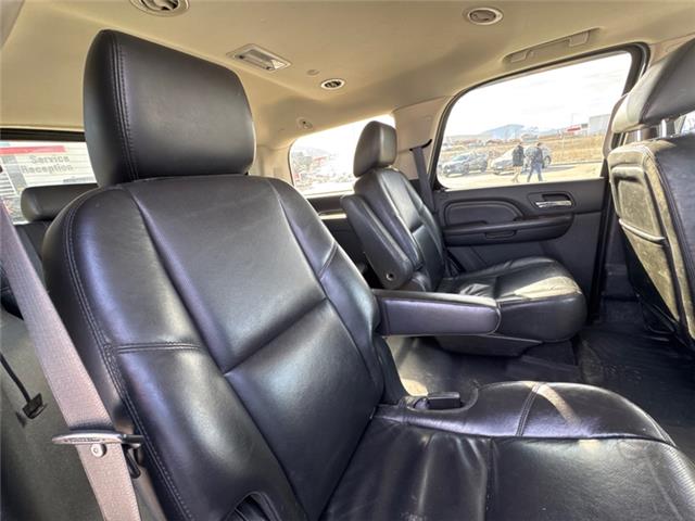 2011 GMC Yukon Denali (Stk: 5008599X) in Cranbrook - Image 11 of 21