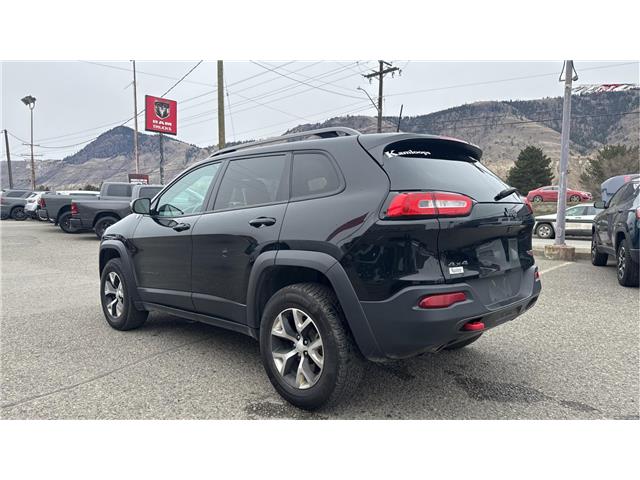 2018 Jeep Cherokee Trailhawk (Stk: TT080A) in Kamloops - Image 6 of 30