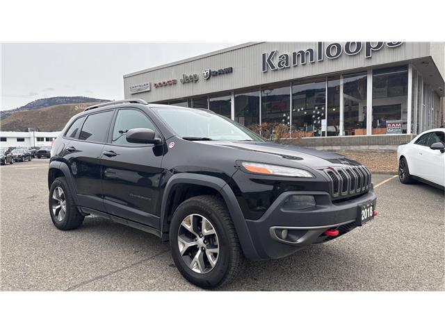 2018 Jeep Cherokee Trailhawk (Stk: TT080A) in Kamloops - Image 10 of 30
