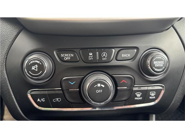 2018 Jeep Cherokee Trailhawk (Stk: TT080A) in Kamloops - Image 26 of 30