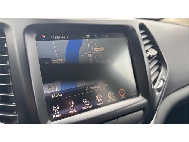 2018 Jeep Cherokee Trailhawk (Stk: TT080A) in Kamloops - Image 28 of 30