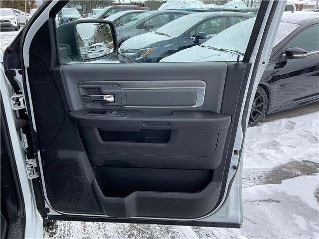 2023 RAM 1500 Classic SLT (Stk: 260160) in North Bay - Image 17 of 20