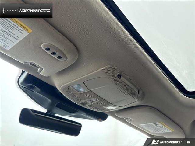 2022 Lincoln Nautilus Reserve (Stk: P11742) in Brantford - Image 19 of 23