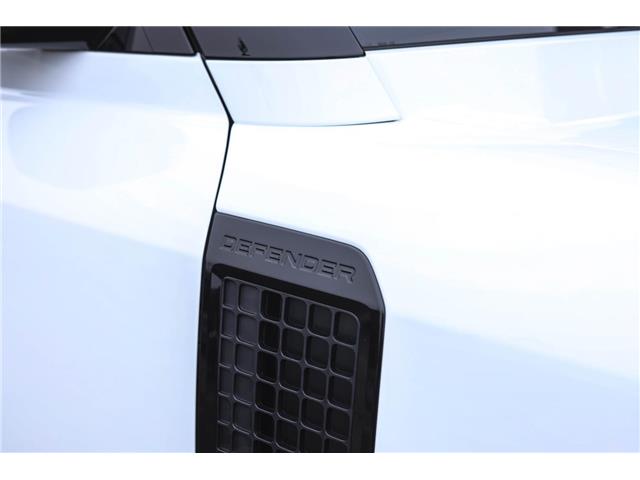 2025 Land Rover Defender P300 S (Stk: PL73918) in London - Image 13 of 48