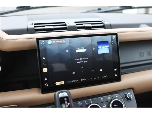 2025 Land Rover Defender P300 S (Stk: PL73918) in London - Image 35 of 48