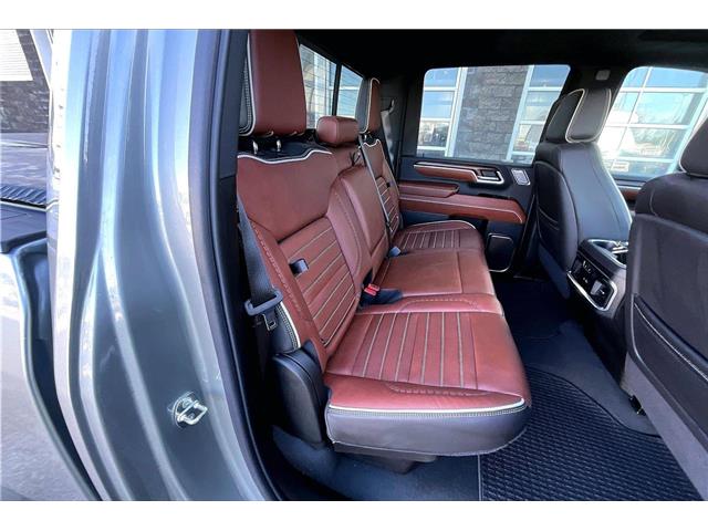2024 GMC Sierra 3500HD Denali Ultimate (Stk: 12194U) in Calgary - Image 28 of 35