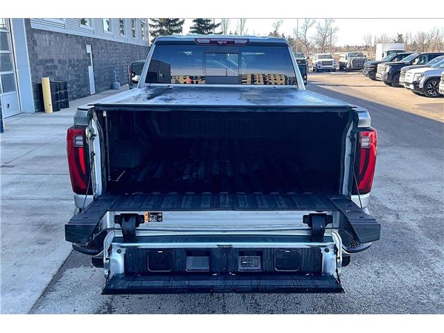 2024 GMC Sierra 3500HD Denali Ultimate (Stk: 12194U) in Calgary - Image 29 of 35