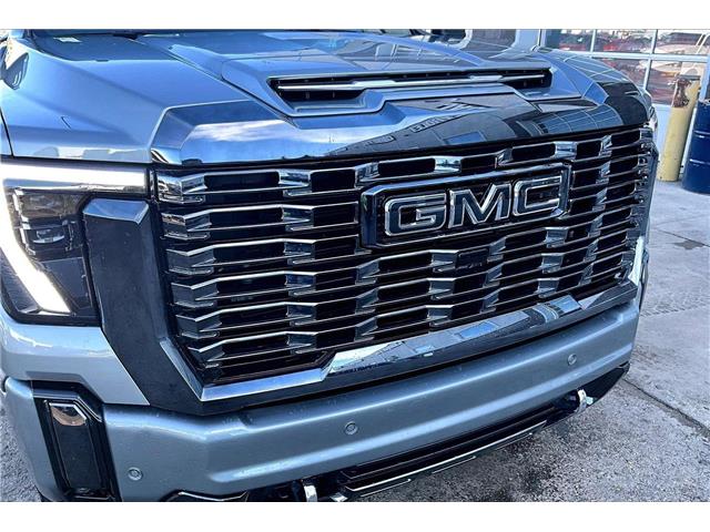 2024 GMC Sierra 3500HD Denali Ultimate (Stk: 12194U) in Calgary - Image 30 of 35