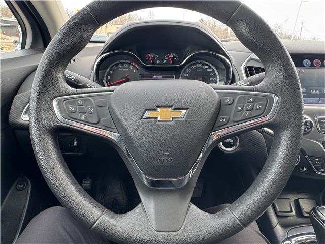 2018 Chevrolet Cruze LT Auto (Stk: 26-029-1) in Pembroke - Image 12 of 15