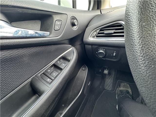 2018 Chevrolet Cruze LT Auto (Stk: 26-029-1) in Pembroke - Image 15 of 15
