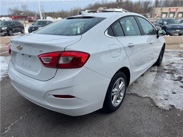 2018 Chevrolet Cruze LT Auto (Stk: 26-029-1) in Pembroke - Image 5 of 15