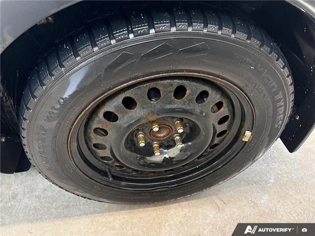 2018 Toyota C-HR XLE (Stk: 165503) in London - Image 7 of 26