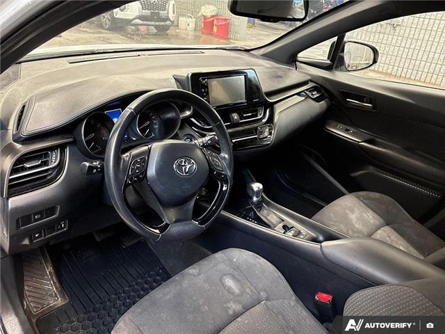 2018 Toyota C-HR XLE (Stk: 165503) in London - Image 14 of 26