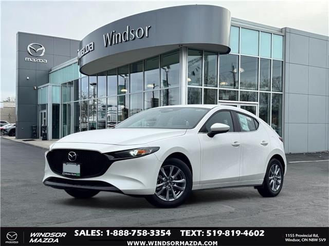 2025 Mazda Mazda3 Sport GS (Stk: M388504) in Windsor - Image 1 of 26