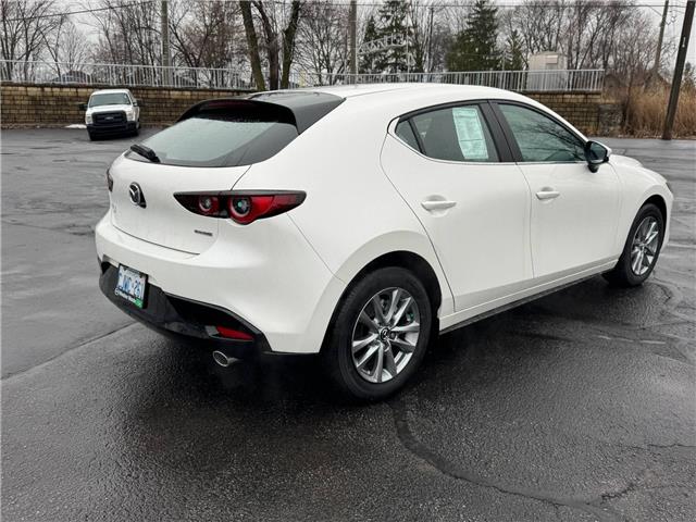 2025 Mazda Mazda3 Sport GS (Stk: M388504) in Windsor - Image 6 of 26
