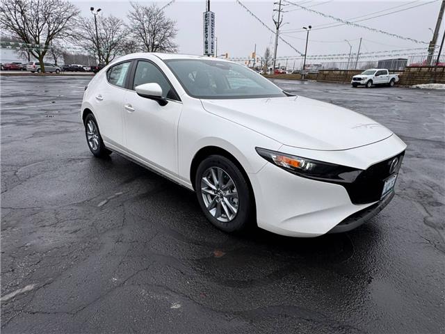 2025 Mazda Mazda3 Sport GS (Stk: M388504) in Windsor - Image 9 of 26