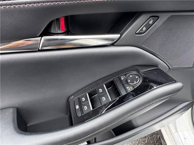 2025 Mazda Mazda3 Sport GS (Stk: M388504) in Windsor - Image 15 of 26