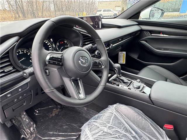 2025 Mazda Mazda3 Sport GS (Stk: M388504) in Windsor - Image 19 of 26