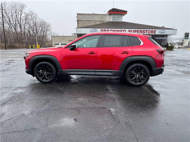 2025 Mazda CX-50 GS-L (Stk: X530559) in Windsor - Image 2 of 26