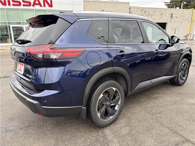 2024 Nissan Rogue SV Moonroof (Stk: P6942A) in Brantford - Image 3 of 23
