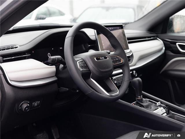 2024 Jeep Compass Limited (Stk: 16755A) in Hamilton - Image 12 of 28