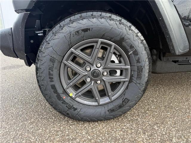 2026 Jeep Wrangler Sport (Stk: W23239) in Newmarket - Image 3 of 10