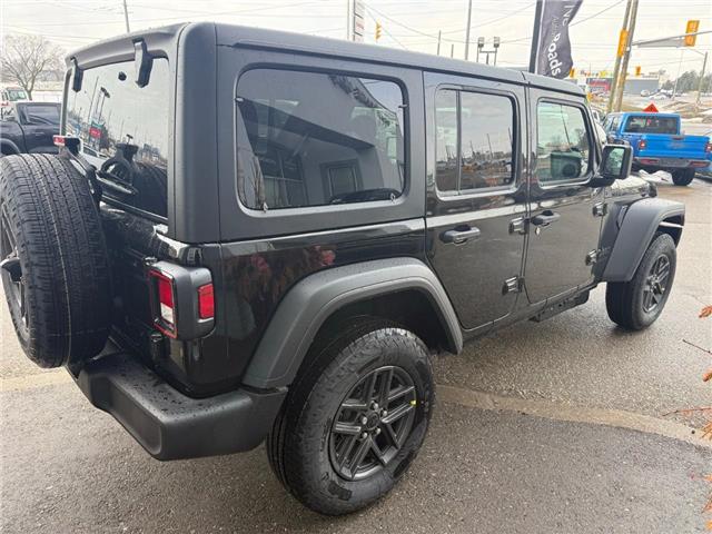 2026 Jeep Wrangler Sport (Stk: W23239) in Newmarket - Image 5 of 10