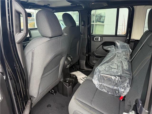 2026 Jeep Wrangler Sport (Stk: W23239) in Newmarket - Image 9 of 10