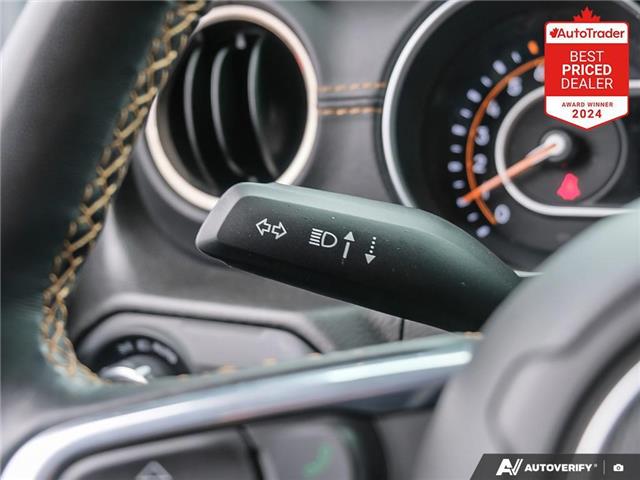 2023 Jeep Wrangler Sahara (Stk: U3368) in Hamilton - Image 17 of 30