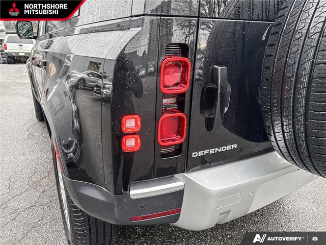 2025 Land Rover Defender P300 S (Stk: 462594) in North Vancouver - Image 10 of 24