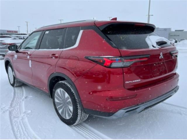 2026 Mitsubishi Outlander PHEV SE (Stk: WM26013) in Brandon - Image 9 of 19