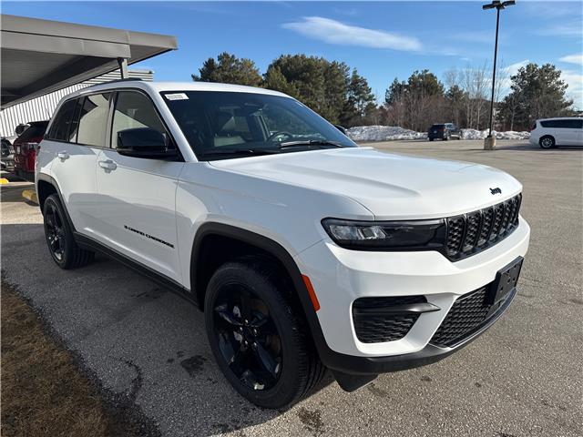2025 Jeep Grand Cherokee Laredo (Stk: 25054) in Meaford - Image 3 of 13
