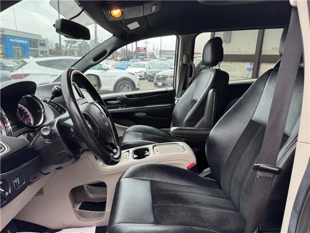 2015 Dodge Grand Caravan SE/SXT (Stk: 2602054) in Waterloo - Image 10 of 24
